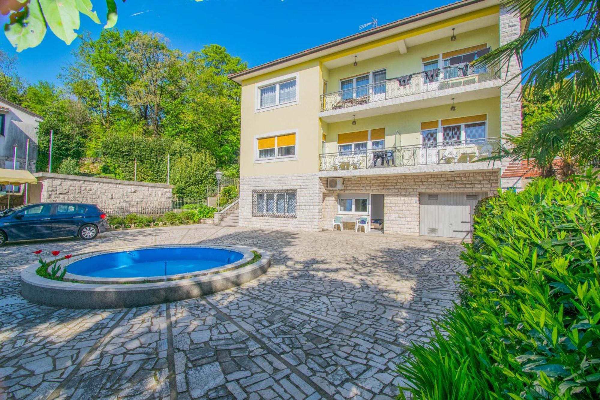 Apartments Anita Near Opatija With Private Parking Матульи Экстерьер фото