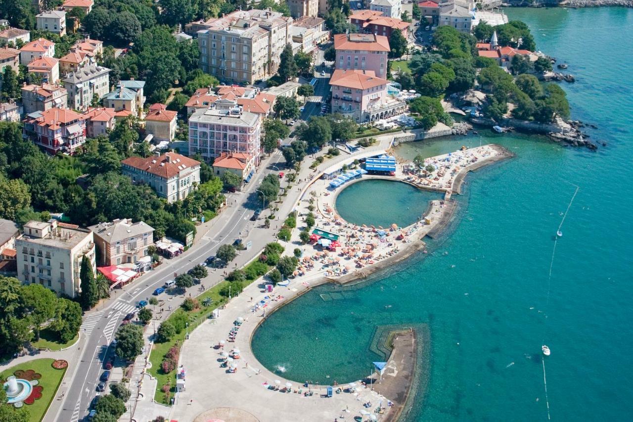 Apartments Anita Near Opatija With Private Parking Матульи Экстерьер фото